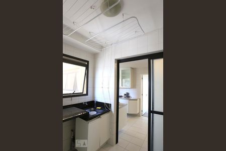 Apartamento para alugar com 191m², 3 quartos e 3 vagasÁrea de Serviço