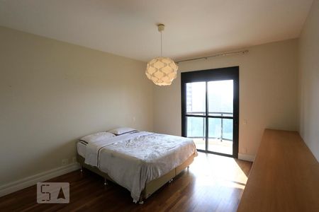 Apartamento para alugar com 191m², 3 quartos e 3 vagasSuite 1