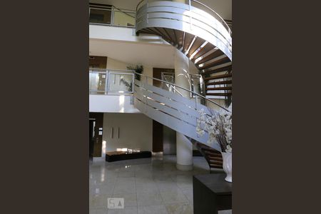 Apartamento para alugar com 191m², 3 quartos e 3 vagasEntrada