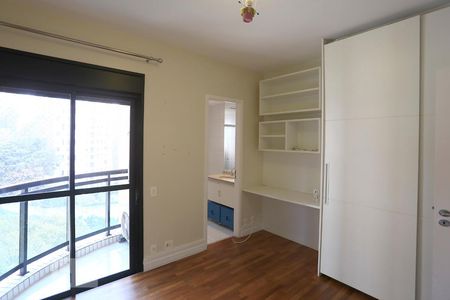 Apartamento para alugar com 191m², 3 quartos e 3 vagasSuite 2
