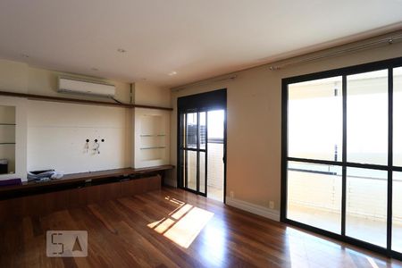 Apartamento para alugar com 191m², 3 quartos e 3 vagasSala