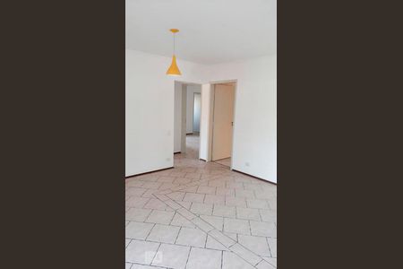 Sala de apartamento para alugar com 2 quartos, 85m² em Taboão, São Bernardo do Campo
