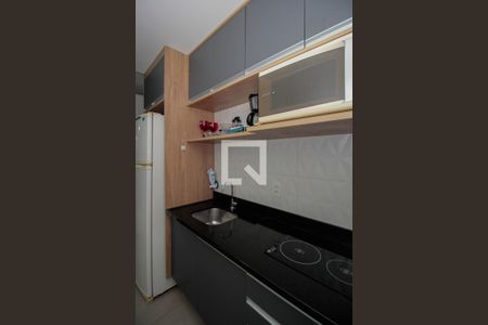 Studio para alugar com 25m², 1 quarto e sem vaga Studio para alugar com 25m², 1 quarto e sem vagaCozinha