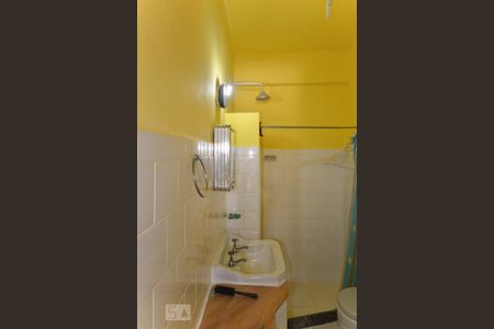 Apartamento à venda com 80m², 1 quarto e sem vagaBanheiro