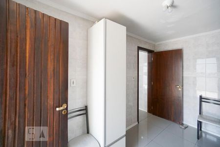 Casa à venda com 230m², 5 quartos e 2 vagas Casa à venda com 230m², 5 quartos e 2 vagasÁrea de serviço