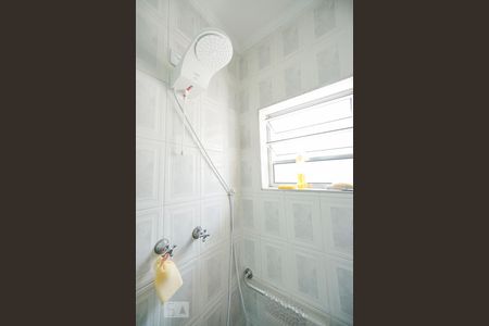 Casa à venda com 230m², 5 quartos e 2 vagas Casa à venda com 230m², 5 quartos e 2 vagasDetalhe banheiro social