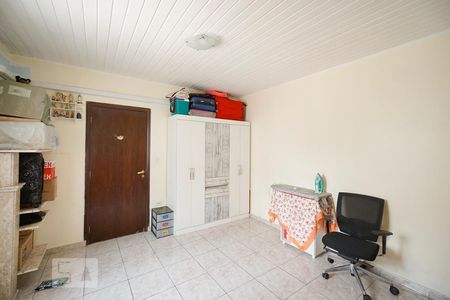 Casa à venda com 230m², 5 quartos e 2 vagas Casa à venda com 230m², 5 quartos e 2 vagasQuarto 04