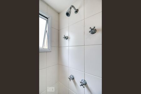 Banheiro de apartamento para alugar com 1 quarto, 43m² em Vila Olímpia, São Paulo