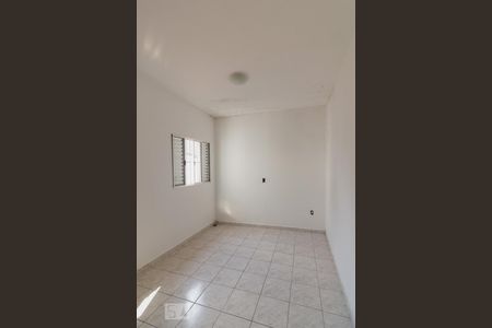 Quarto 02 de casa para alugar com 3 quartos, 220m² em Vila Scarpelli, Santo André