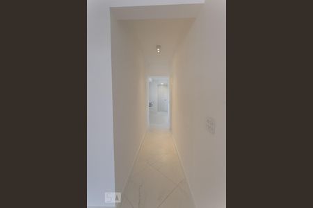 Apartamento à venda com 91m², 3 quartos e 2 vagas Apartamento à venda com 91m², 3 quartos e 2 vagasCorredor para Cozinha