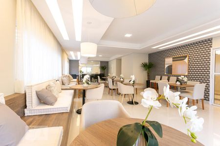 Apartamento à venda com 91m², 3 quartos e 2 vagas Apartamento à venda com 91m², 3 quartos e 2 vagasÁrea comum - Salão de festas