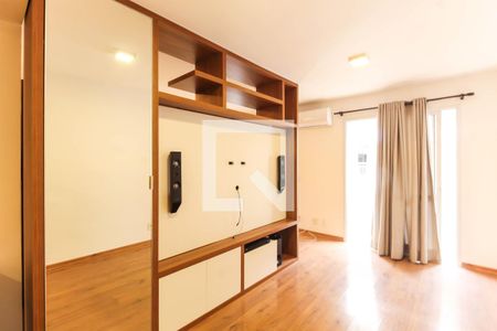 Sala/Cozinha de apartamento para alugar com 1 quarto, 45m² em Mooca, São Paulo