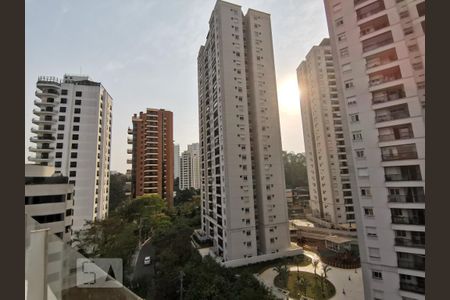 Vista da Rua de apartamento para alugar com 2 quartos, 126m² em Vila Andrade, São Paulo