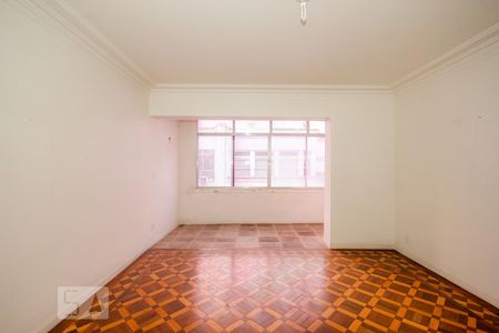Sala de Apartamento com 3 quartos, 148m² Copacabana