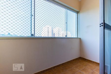 Sacada de apartamento para alugar com 2 quartos, 60m² em Vila Industrial, Campinas