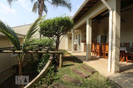 Casa para alugar com 500m², 5 quartos e 8 vagasChurrasqueira e Jardim