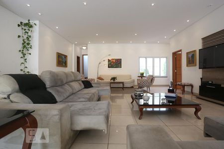 Sala de casa à venda com 5 quartos, 500m² em Vila Indiana, São Paulo