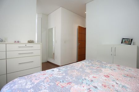 Casa para alugar com 500m², 5 quartos e 8 vagasSuíte 2