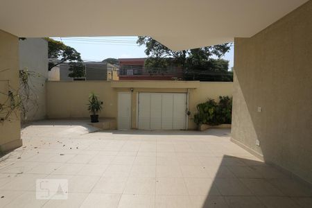 Casa para alugar com 500m², 5 quartos e 8 vagasGaragem