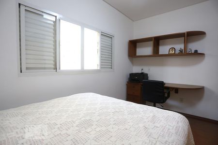 Casa para alugar com 500m², 5 quartos e 8 vagasQuarto 2