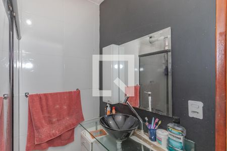 Casa à venda com 220m², 3 quartos e 2 vagasBanheiro