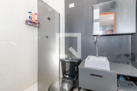 Casa à venda com 220m², 3 quartos e 2 vagasBanheiro da Suíte