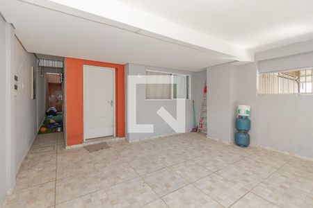 Casa à venda com 220m², 3 quartos e 2 vagasGaragem