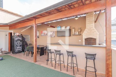 Casa à venda com 220m², 3 quartos e 2 vagasTerraço