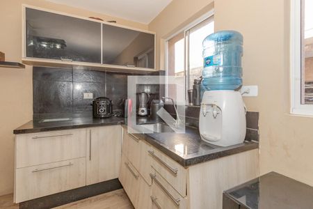 Casa à venda com 220m², 3 quartos e 2 vagasCozinha