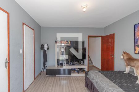 Casa à venda com 220m², 3 quartos e 2 vagasSuíte