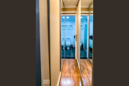 Apartamento para alugar com 98m², 2 quartos e 2 vagasCloset da Suíte