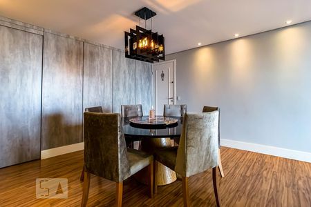 Sala de apartamento para alugar com 2 quartos, 98m² em Vila Augusta, Guarulhos