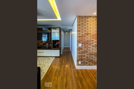 Corredor de apartamento para alugar com 2 quartos, 98m² em Vila Augusta, Guarulhos
