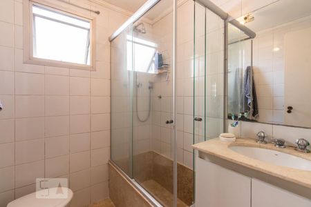 Banheiro Suite  de apartamento para alugar com 2 quartos, 80m² em Vila Nova Conceição, São Paulo