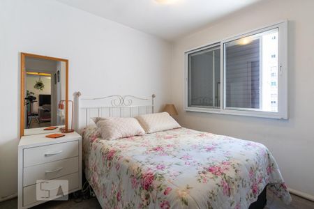 Suite de apartamento para alugar com 2 quartos, 80m² em Vila Nova Conceição, São Paulo
