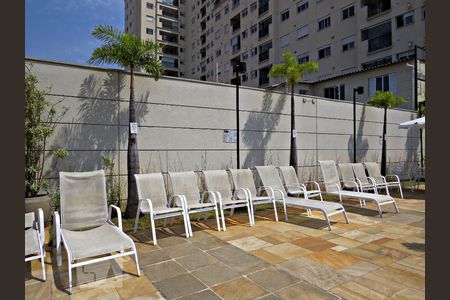 Apartamento para alugar com 59m², 2 quartos e 1 vagaÁrea comum - Piscina