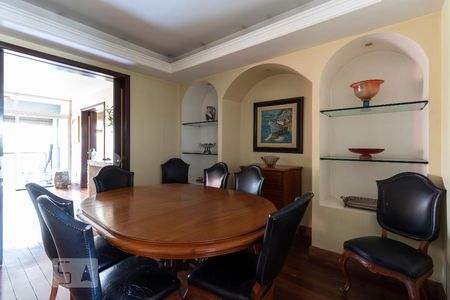 Apartamento à venda com 183m², 4 quartos e 3 vagasSala de Jantar