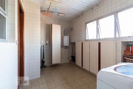 Apartamento à venda com 183m², 4 quartos e 3 vagasÁrea de Serviço