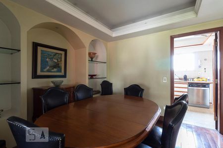 Apartamento à venda com 183m², 4 quartos e 3 vagasSala de Jantar