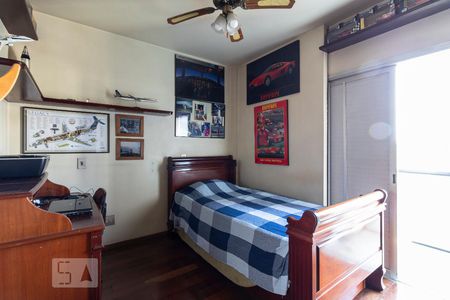 Apartamento à venda com 183m², 4 quartos e 3 vagasSuíte 2