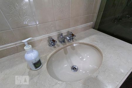 Apartamento à venda com 183m², 4 quartos e 3 vagasPia