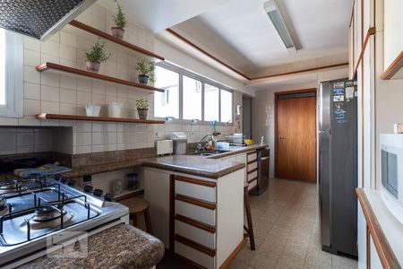Apartamento à venda com 183m², 4 quartos e 3 vagasCozinha