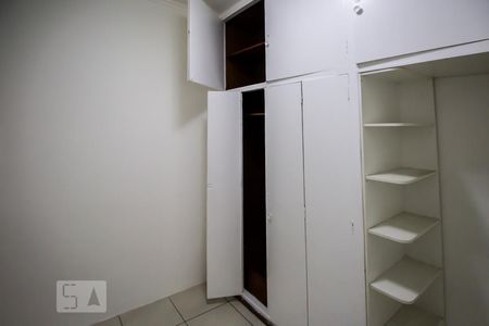 Apartamento à venda com 64m², 3 quartos e sem vagaQuarto