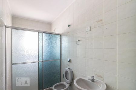 Casa à venda com 165m², 2 quartos e 3 vagas Casa à venda com 165m², 2 quartos e 3 vagasBanheiro da Suíte