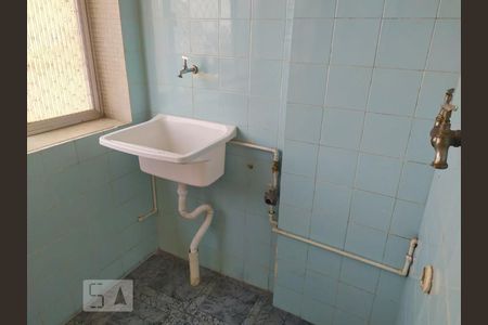 Área de Serviço de apartamento para alugar com 2 quartos, 71m² em Santa Teresinha, São Paulo