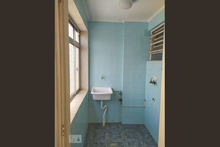 Área de Serviço de apartamento para alugar com 2 quartos, 71m² em Santa Teresinha, São Paulo