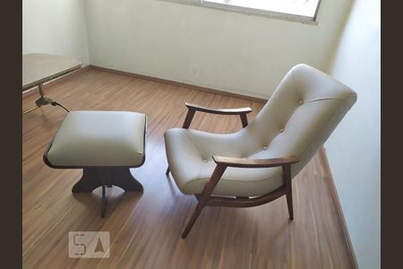 Apartamento para alugar com 71m², 2 quartos e 1 vagaSala