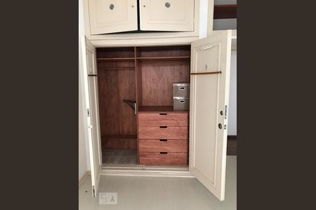 Apartamento à venda com 132m², 3 quartos e 2 vagas