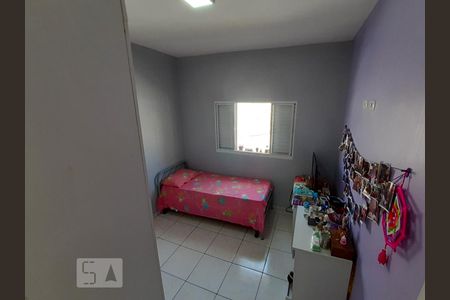 Casa à venda com 200m², 5 quartos e 6 vagasQuarto 3