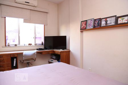 Apartamento à venda com 170m², 4 quartos e 2 vagasQuarto Suíte